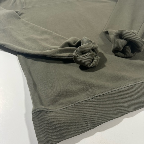 Men’s Michael Starts Crew Neck Sweatshirt, Green, Size Medium - Picture 2 of 10